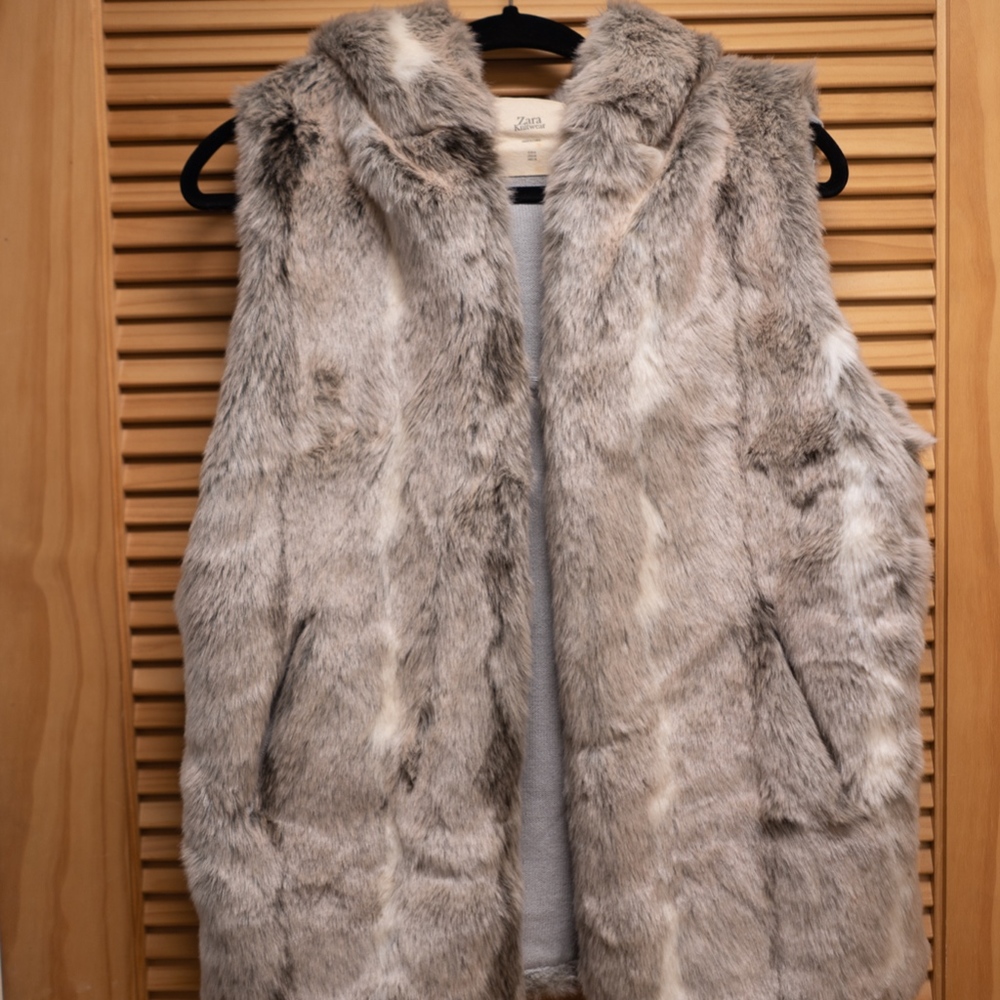 Zara Faux Fur Vest